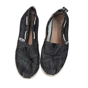 TOMS Classic Slip On Shoes Dark Denim Canvas - Youth 1